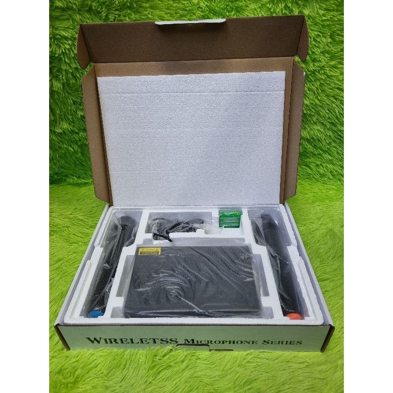 Micro không dây SONY 338 - MICRO KARAOKE gia đình