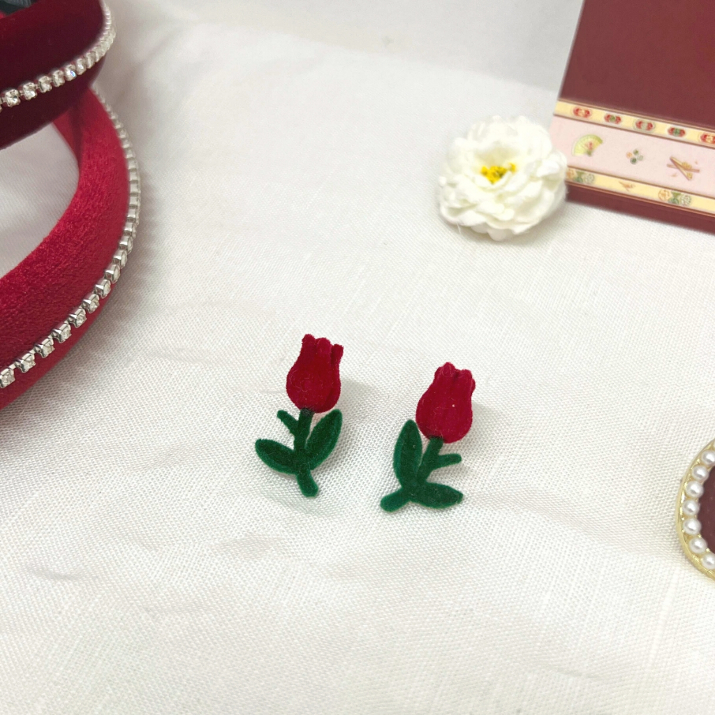 Sumire Store Hoa tai NK-045 nhung hoa tulip đỏ