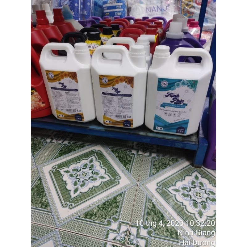 các sản phẩm hoá mỹ phẩm và nước giặt+