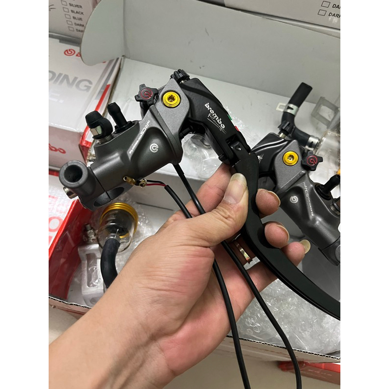 Tay phanh bình dầu rời Brembo 19RCS