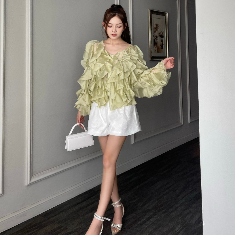 Quần Shorts Trắng Nữ Tiểu Thư Gấm Phối Voan Form Rộng Lưng Cao Dáng Xòe Đính Đai Nơ Nhung Đi Làm Đi Chơi - Dahlia Shorts