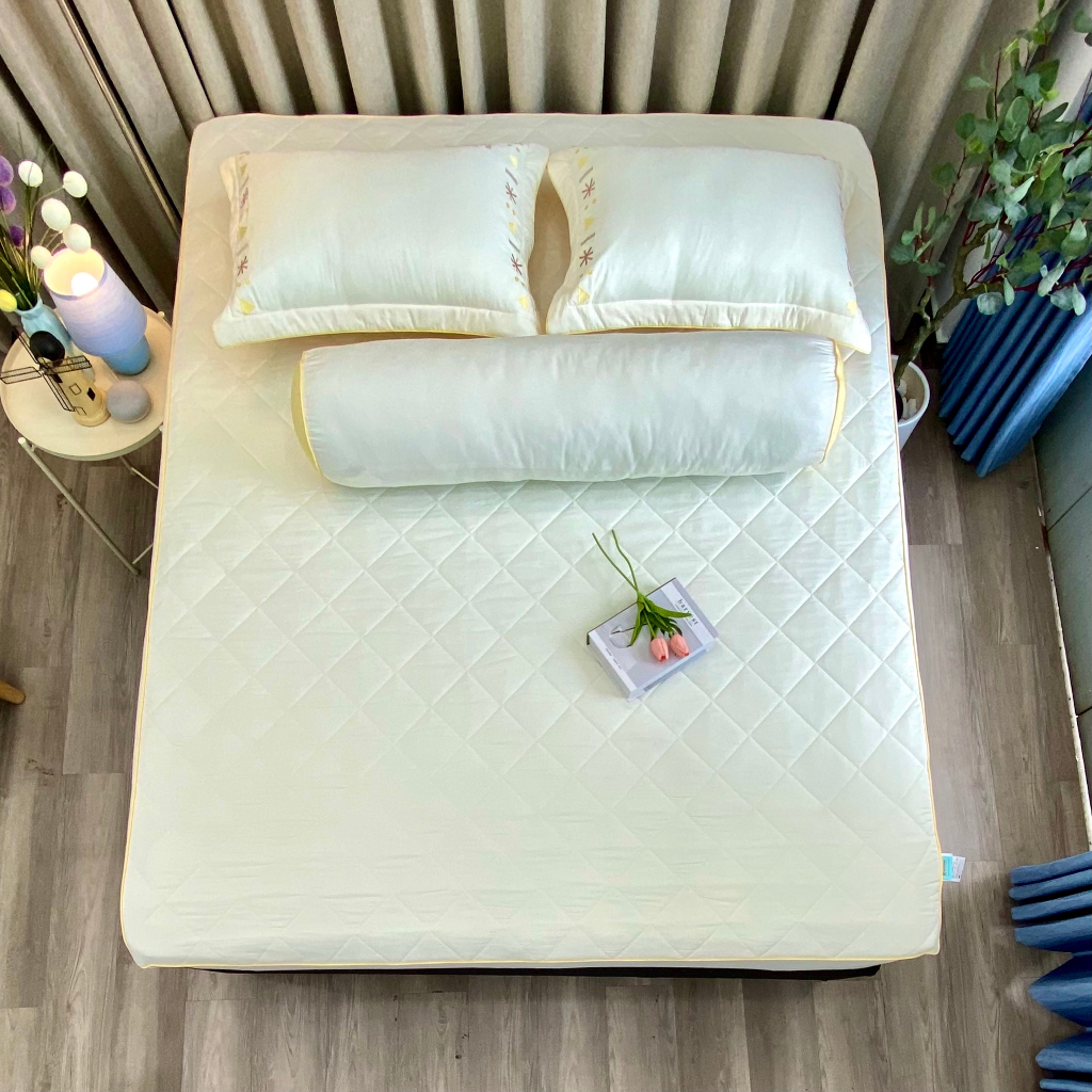 Bộ ga giường chần bông K-bedding By Everon Màu Vàng KMTS102 họa tiết thêu