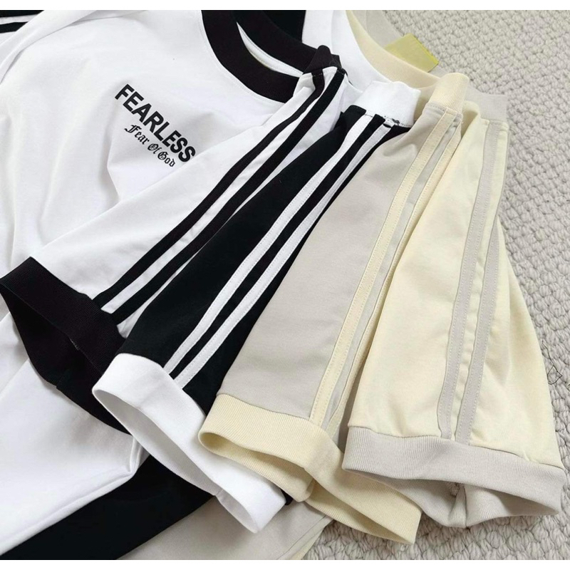 Áo Thun Form Fit FEARLESSLY. Áo Baby Tee Phối Tay Sọc Chất Cotton Co Giãn cá tính