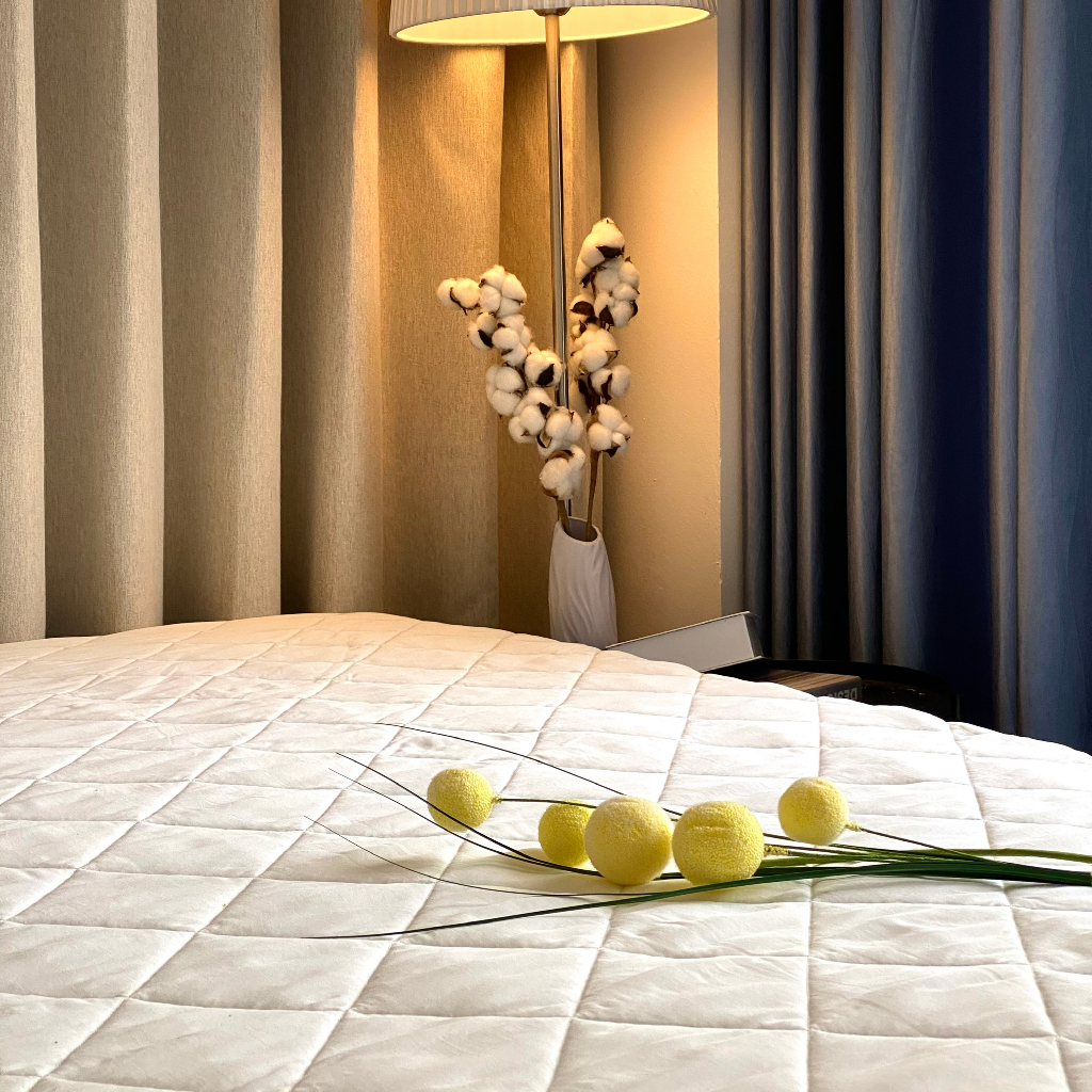 Bộ ga giường chần bông K-bedding By Everon Màu Vàng KMTS102 họa tiết thêu