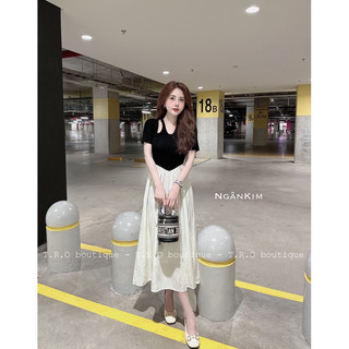 Váy cổ yếm cộc tay