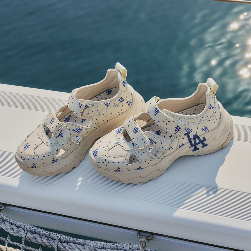 Dép Sandal MLB Chính Hãng 🔴SIMPLE SNEAKER🔴 Dép Sandal MLB Chunky LA Dodgers