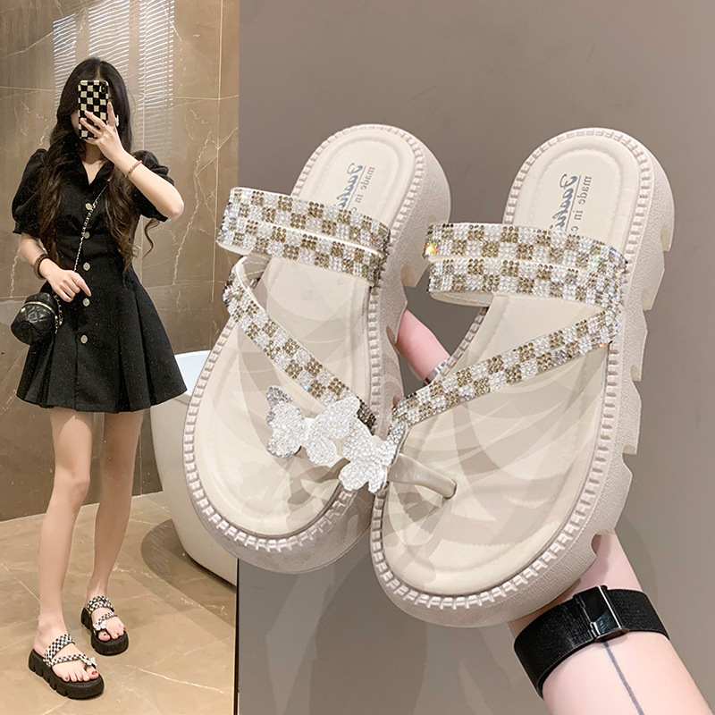 Dép Xỏ Ngón Chất Đẹp Đi 2 Kiểu Hình Bướm Đính Đá Sang Trọng Cao Cấp