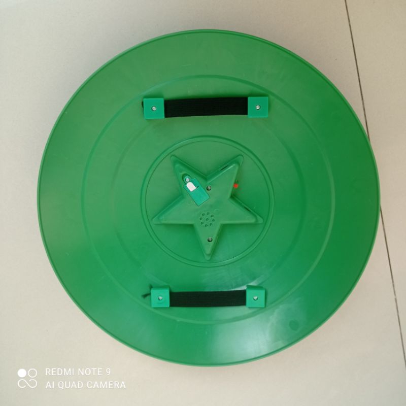 Khiên chiến đấu siêu anh hùng khổng lồ xanh Hulk tặng kèm pin, có âm thanh và ánh sáng