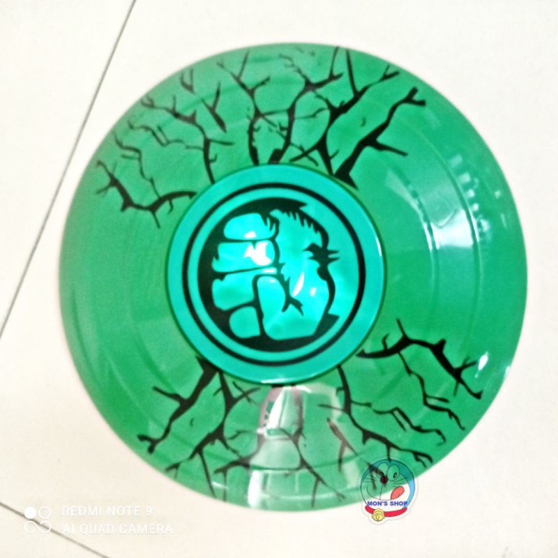 Khiên chiến đấu siêu anh hùng khổng lồ xanh Hulk tặng kèm pin, có âm thanh và ánh sáng
