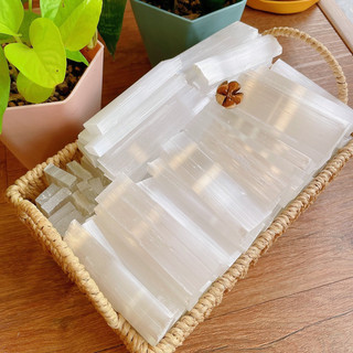 Thanh đá Selenite thô tự nhiên, đá chuyên thanh tẩy, dùng nhiều cho reiki và healing