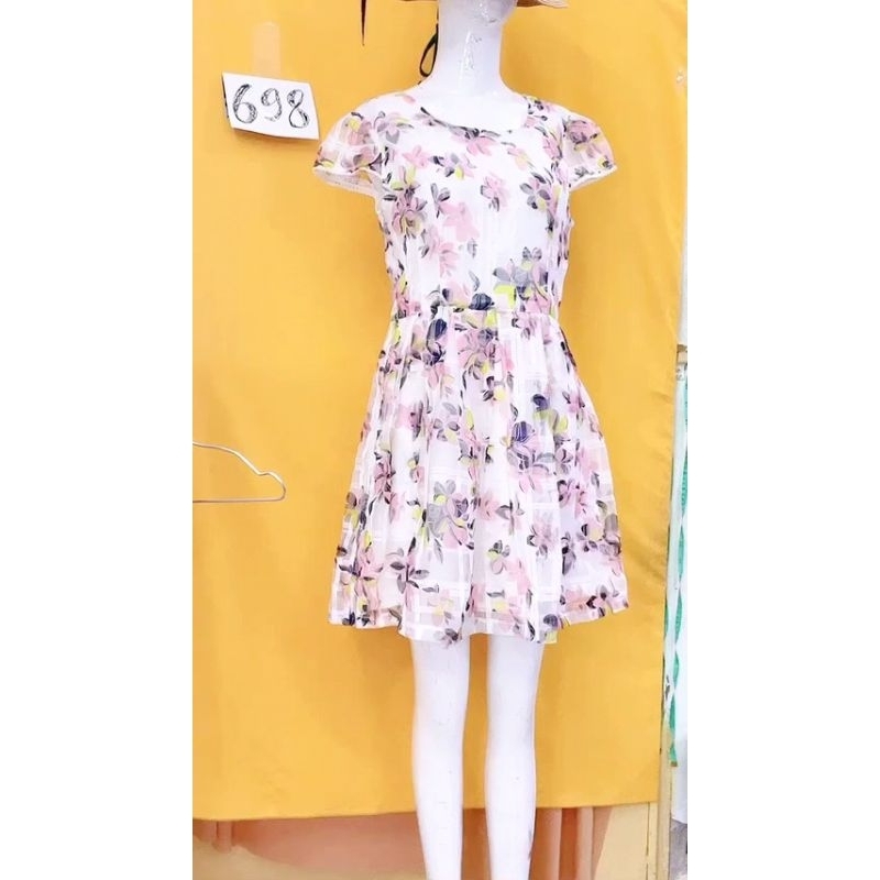 đầm voan kiếng họa tiết hoa nhạt. S698