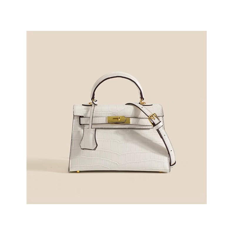 Túi đeo chéo, túi xách tay DIO THỔ CẨM PK vàng T1600