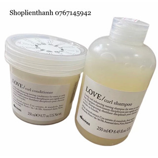 Combo dầu gội và xả cho tóc uốn davines love curl 250ml.