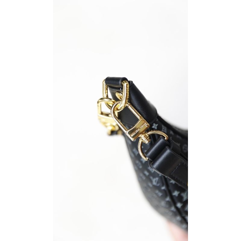 Túi xách nữ LV LOOP monogram sz22cm da thật kèm 2 quai cực xịn fullbox nam châm(ngoài đẹp hơn ảnh)