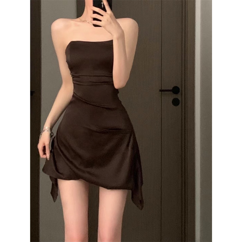 Đầm Cúp Ngực Lụa Satin Nhấn Eo Tôn Dáng