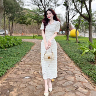 Váy body trắng, đen cổ đức tôn dáng