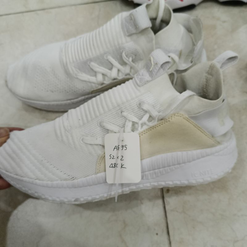 giày thể thao si tuyển tình trạng tốt a895 sz 42