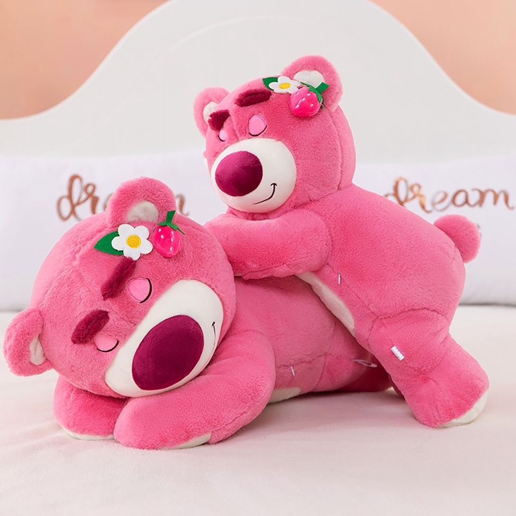 Chuẩn màu, chuẩn kích thước Gấu Dâu Bông Lotso Dâu Huggin Bear Lông Xù Nằm Dễ Thương Mềm Mịn Cao Cấp