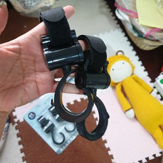 Móc treo trên xe đẩy