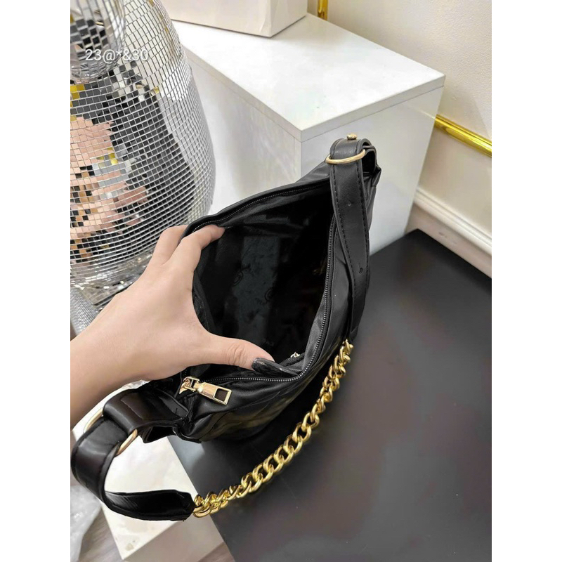 Túi xách nữ kẹp vai cá tính, thiết kế trẻ trung ngăn đựng rộng