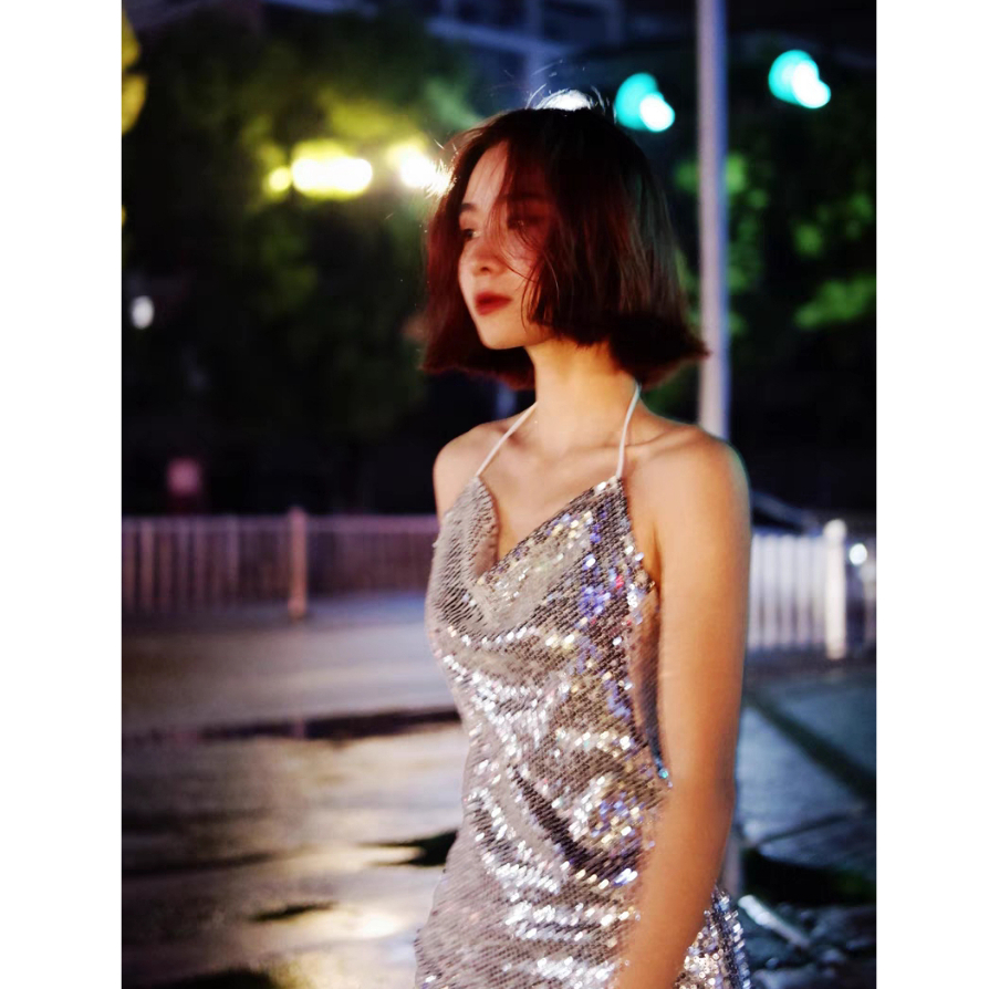 UB003 Set Đầm kim tuyến ôm sát 2 dây Áo lông trắng quyến rũ lấp lánh sexy dúm eo dạ hội sẵn
