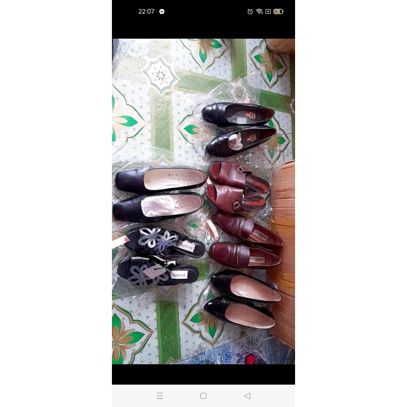 Giày si tuyển màu đen