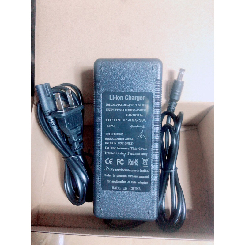 Sạc 10s 42v 3A loại tốt