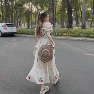 đầm bông lụa maxi khúc tầng kiểu bệt vai