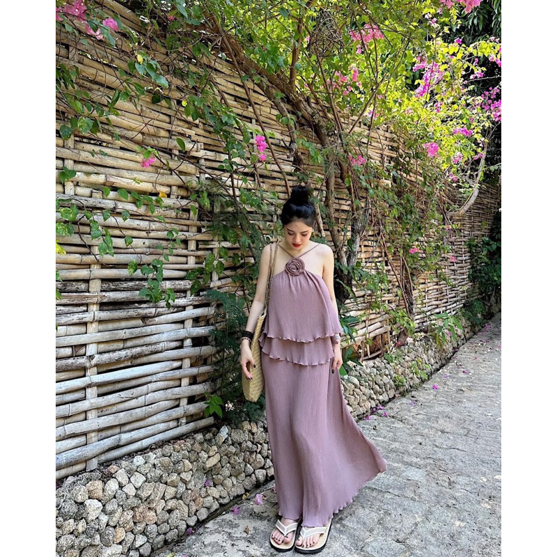 Váy maxi xếp li tone màu pastel