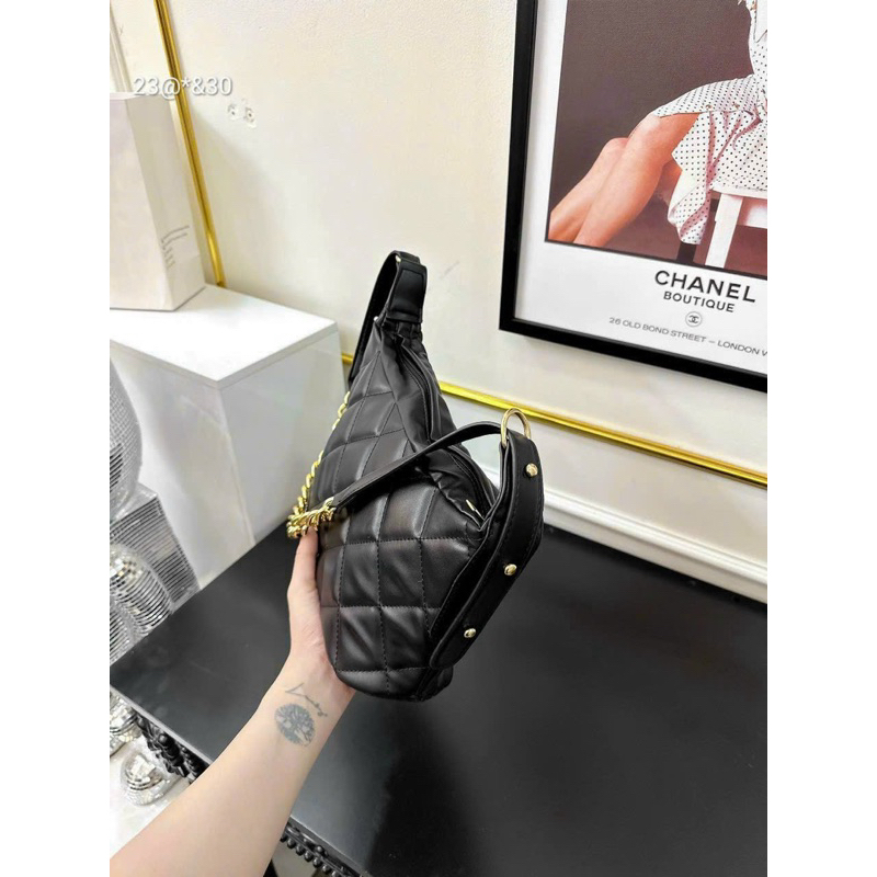 Túi xách nữ kẹp vai cá tính, thiết kế trẻ trung ngăn đựng rộng