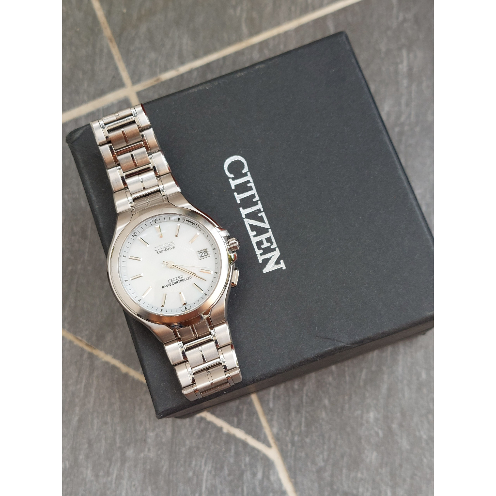 Đồng hồ nam Citizen Exceed eco drive Titanium chạy pin năng lượng hàng Si