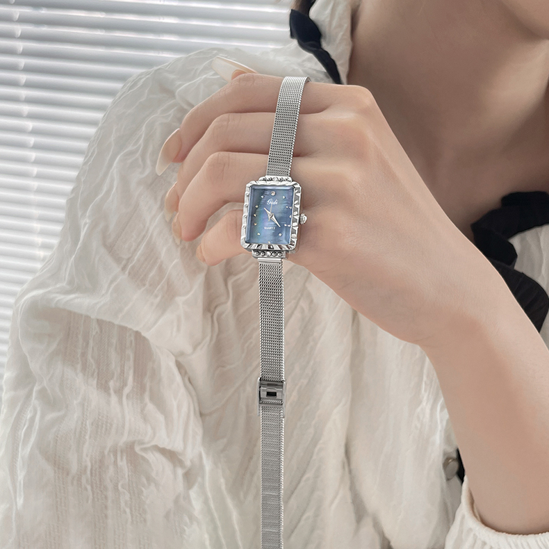 Đồng hồ nữ đeo tay chính hãng dây kim loại mặt vuông chống nước đẹp LaCy Watch V25