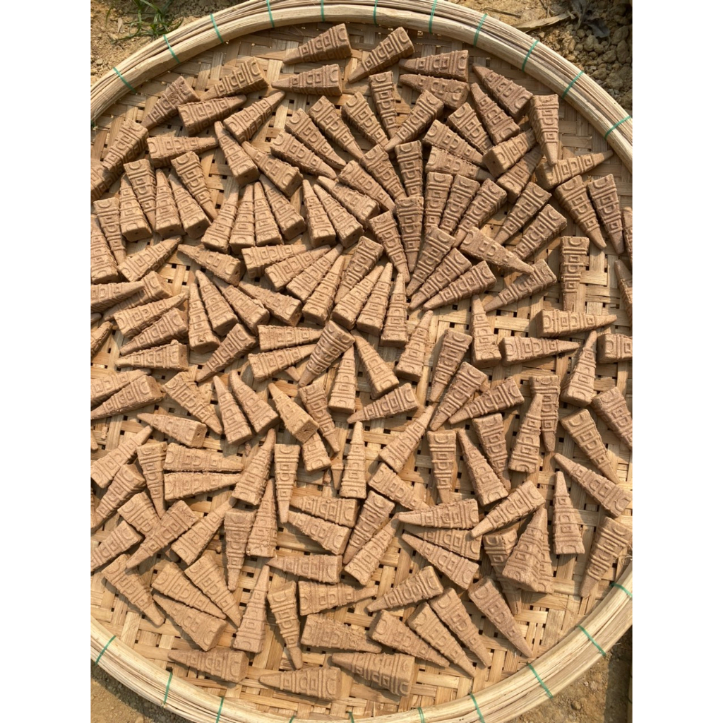 180 Nụ Trầm Hương Khói Ngược đốt 45 phút 1 Nụ Trầm Sạch Nguyên Chất Tự Nhiên Không Hoá Chất - Trầm Hương Thiên An