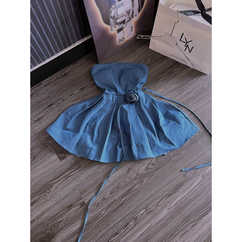 Đầm Ống Cúp Jeans Mềm Cao Cấp Kèm Dây Hoa