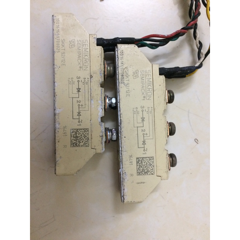 SCR Thyristor module SKKT92/12e SEMIKRON hàng tháo máy