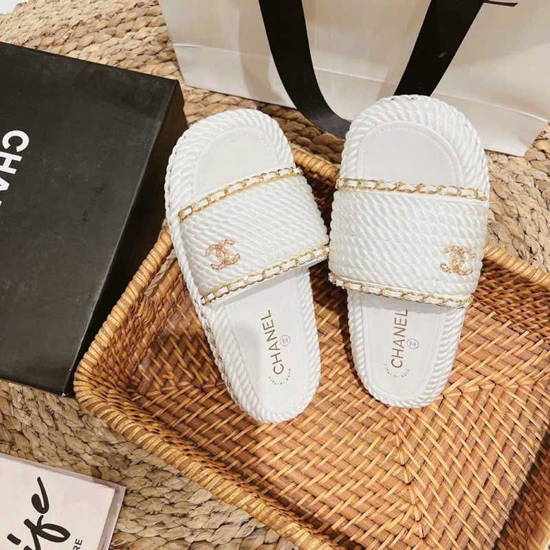 DEPS C ..N DÙ VIỀN XÍCH XINH 😍