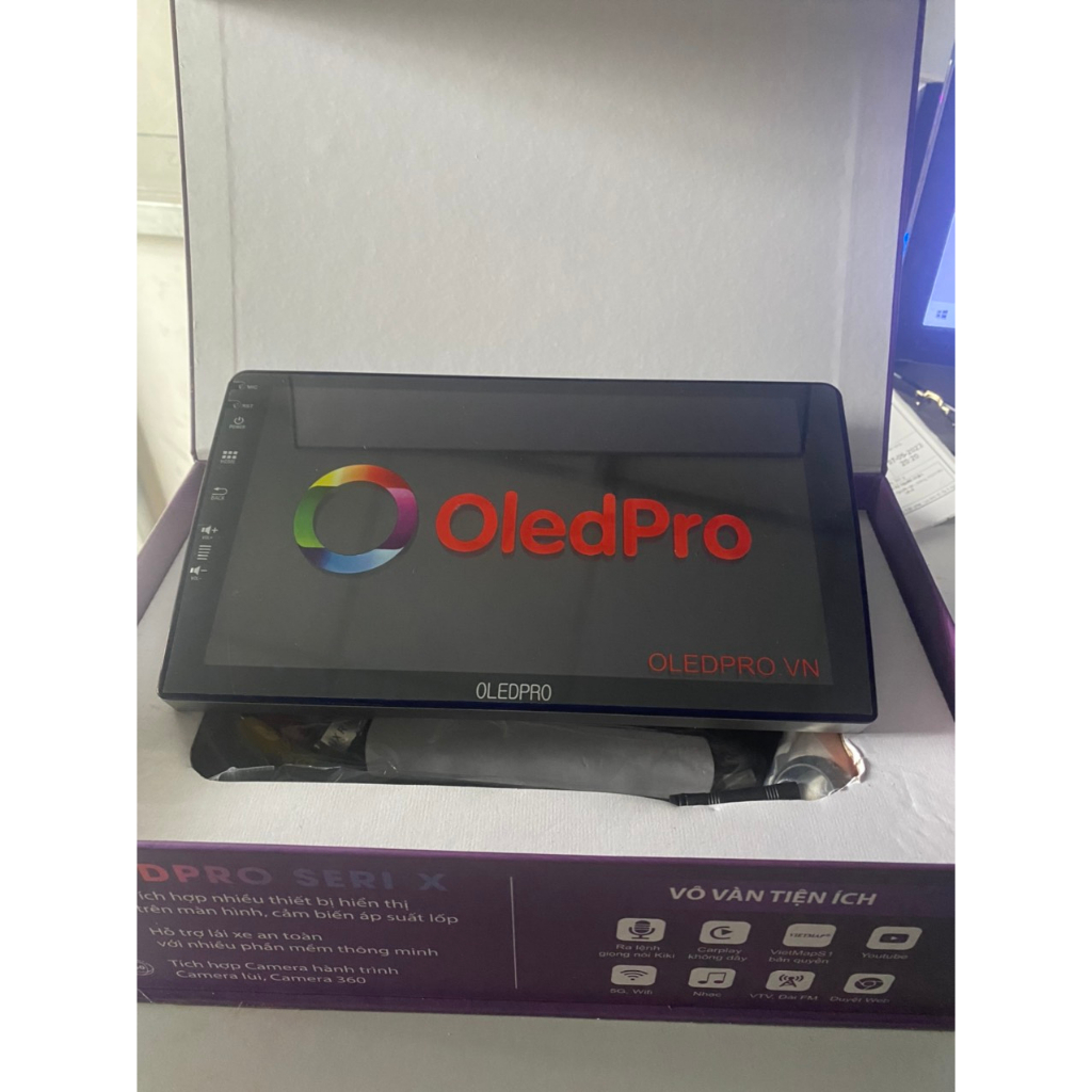 Màn hình OLEDPRO X4 Ram 4GB - Rom 32GB - 8 Core mẫu mới 2023.