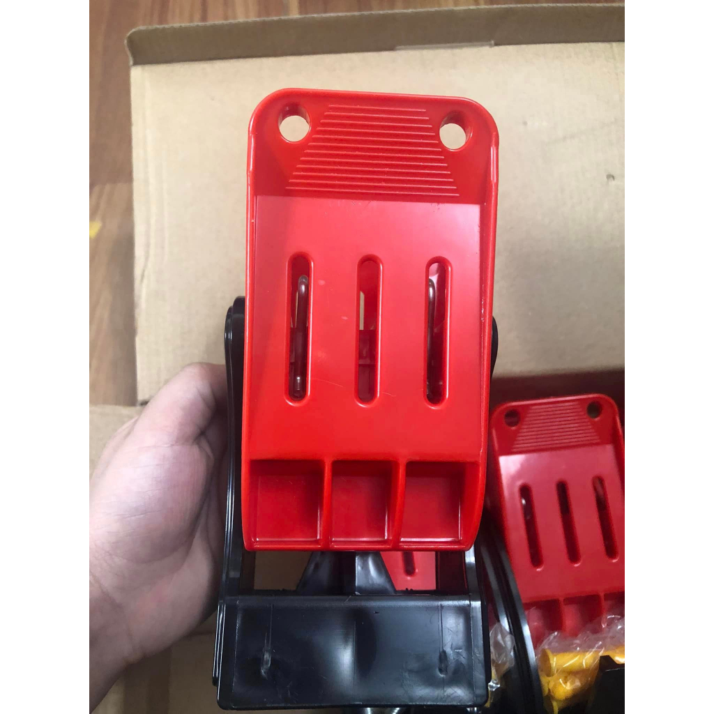 Bộ 4 kẹp treo thảm treo khăn lau oto SURAINBOW