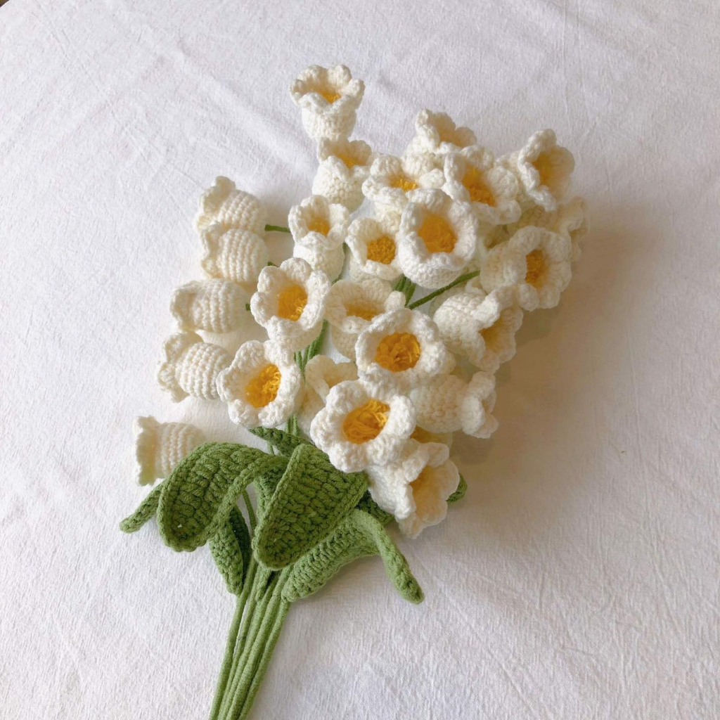 Hoa linh lan đan len - hoa len handmade