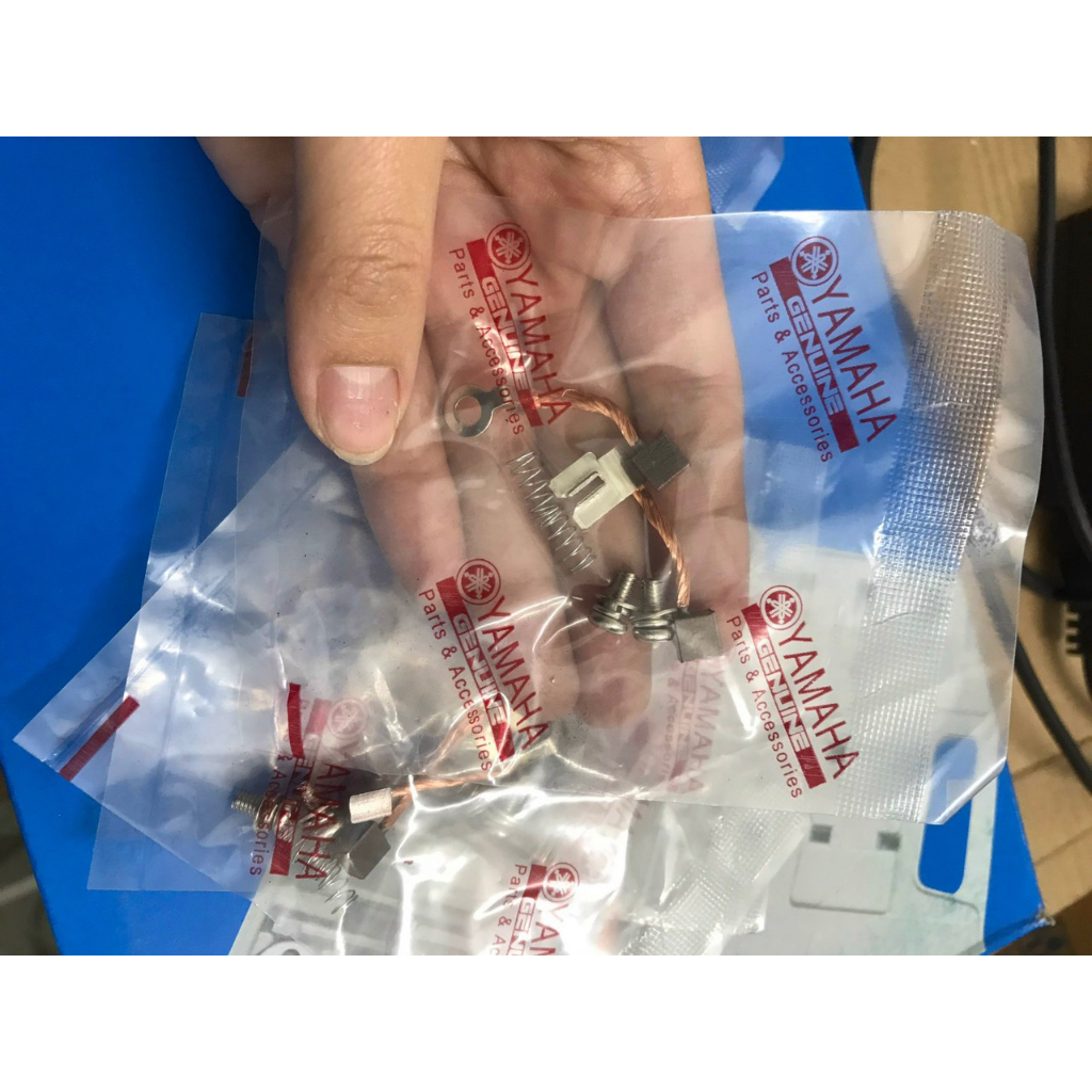 Bộ chổi than đề xe máy HONDA - YAMAHA - SUZUKI