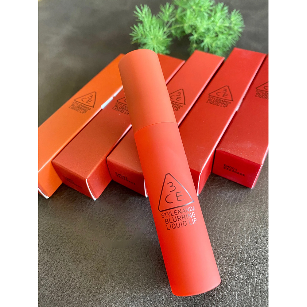 Son Kem Lì 3CE Cho Hiệu Ứng Làm Mờ Vân Môi 3CE Blurring Liquid Lip 5.5g