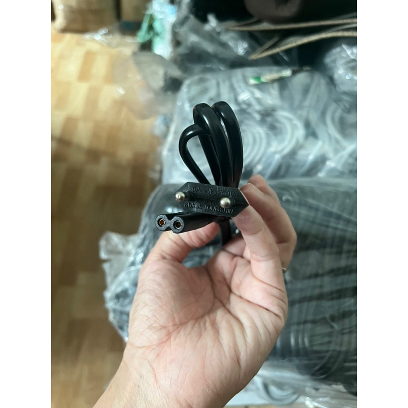 DÂY NGUỒN SỐ 8 DÀI 1,5m HÀNG XỊN