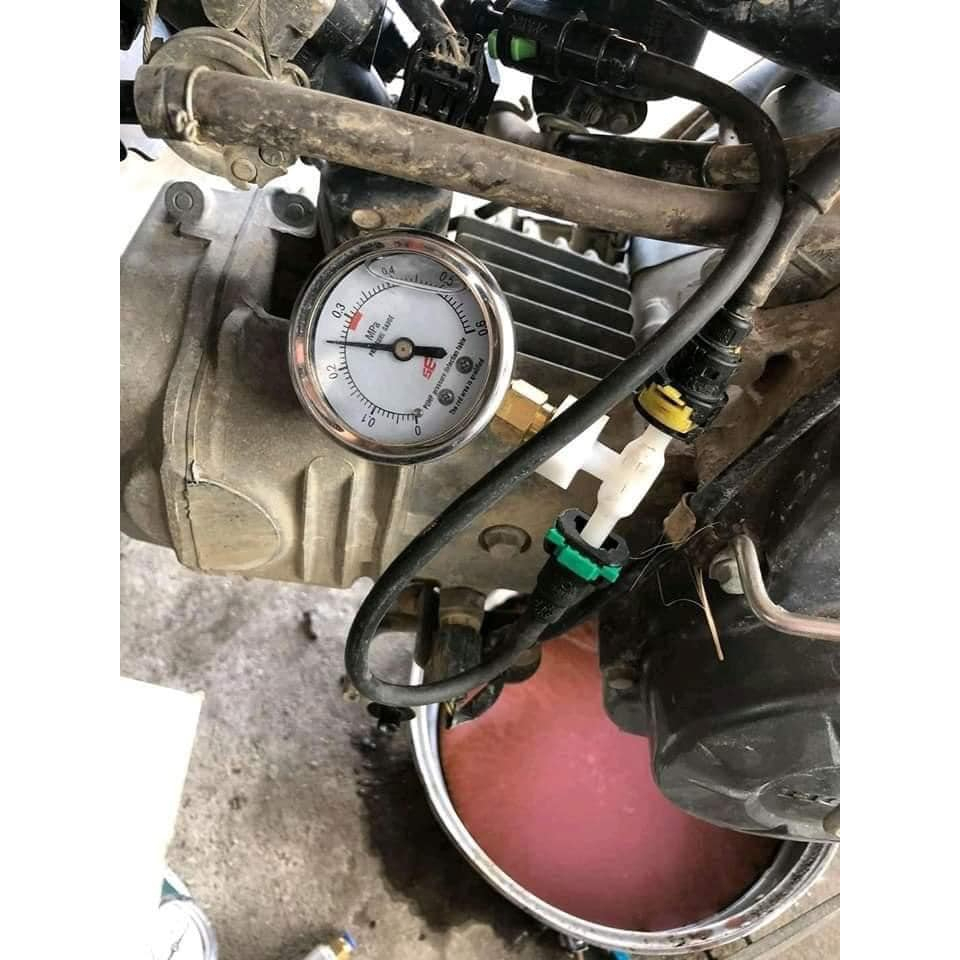 Đồng Hồ Đo Áp Suất Bơm Xăng