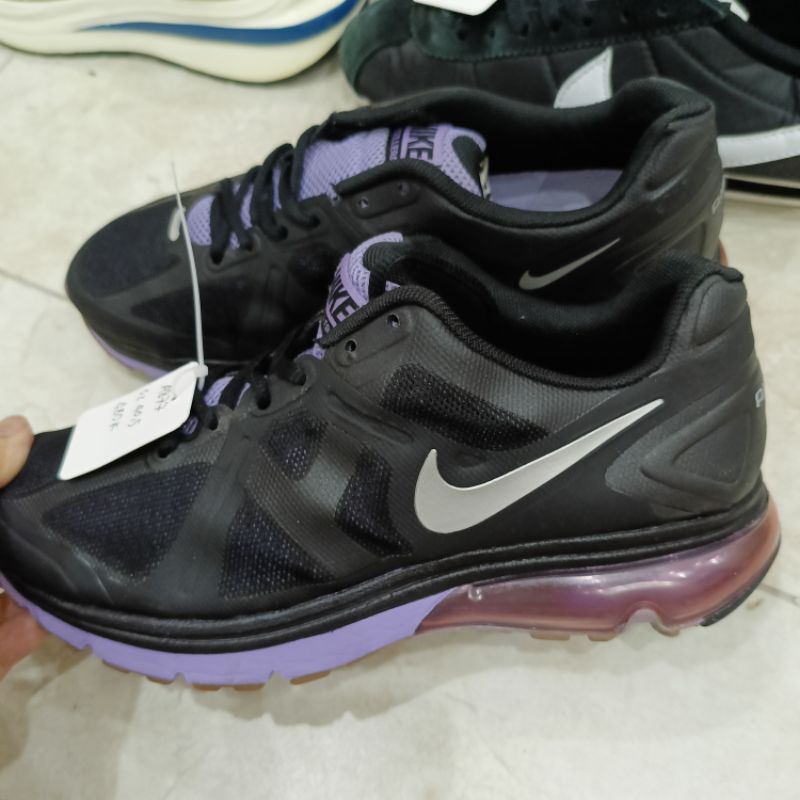 giày thể thao si tuyển tình trạng tốt a877 sz 40.5