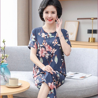 Bộ đồ lanh cho mẹ trung niên