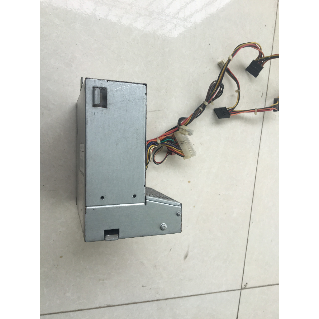 Nguồn máy tính đồng bộ HP 240W - Mode: PC6019 tương thích  HP5800 - HP5850 - HP7900, nguồn cũ đã sử dụng .