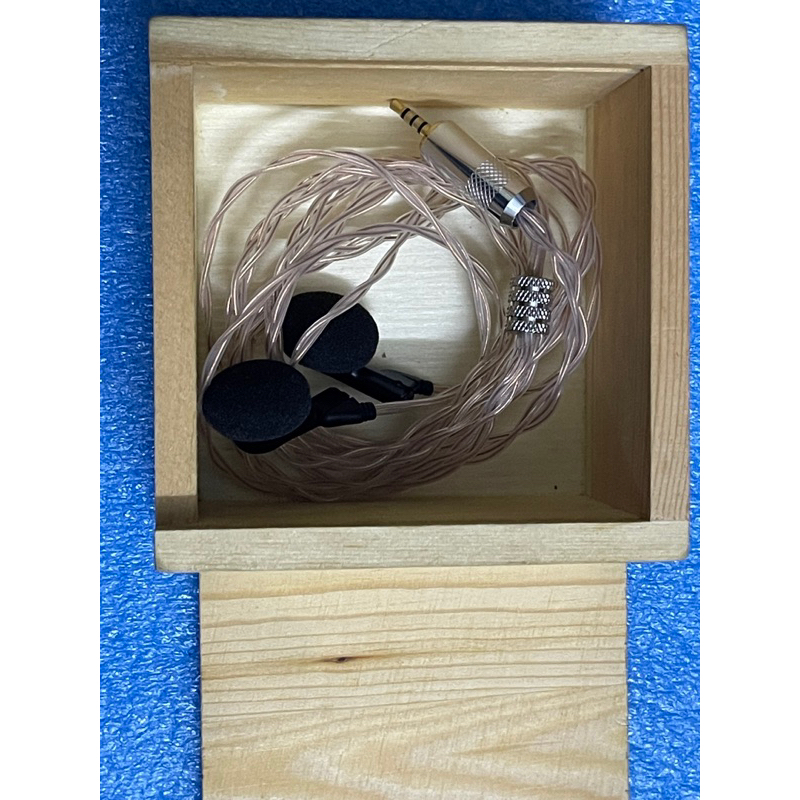 tai nghe Earbud sony E472