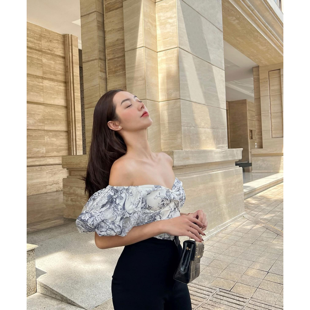 Áo croptop tơ hoa xanh - Blue Floral Top - Orli Label