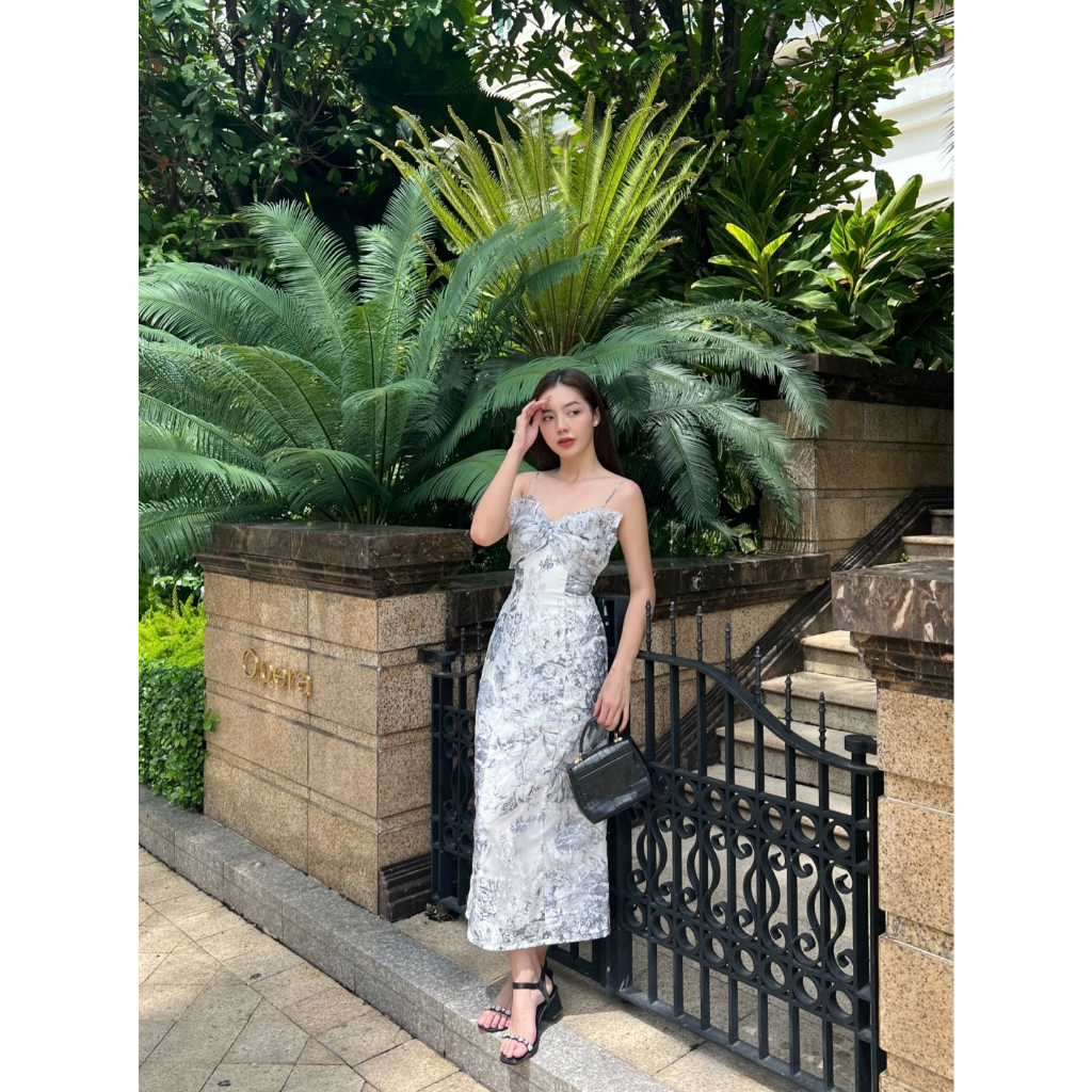 Đầm hai dây nơ tơ hoa xanh - Blue Floral Dress