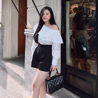 Aó sơ mi vai lệch phối vạt bèo tầng cotton thô sang chảnh - TKCC Ashley